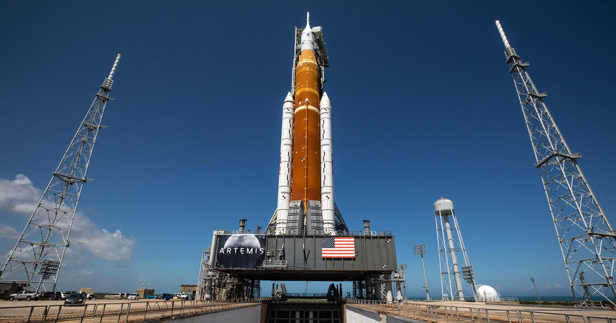 Space Launch System (SLS) Rocket